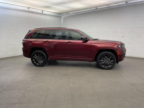Velvet 2026 Jeep Grand Cherokee Limited