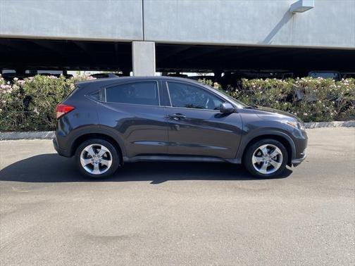 2017 Honda HR-V LX
