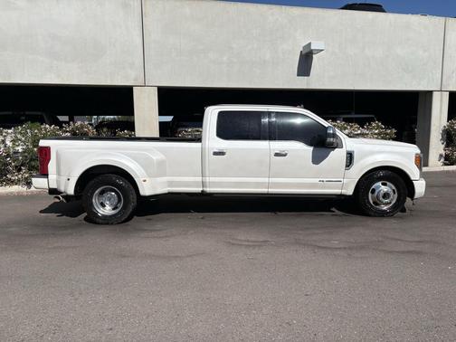 2019 Ford F-350 Platinum