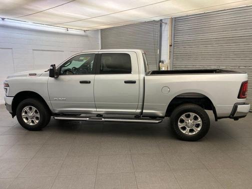 Silver Zynith 2026 RAM 2500 Big Horn Crew Cab 4x4 6'4' Box