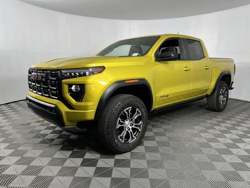 2023 GMC Canyon AT4