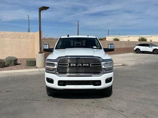 2024 RAM 2500 Laramie Crew Cab 4x4 6'4' Box