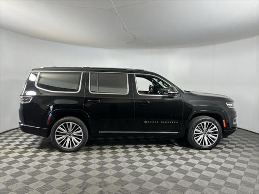 2023 Jeep Grand Wagoneer Series III 4x4