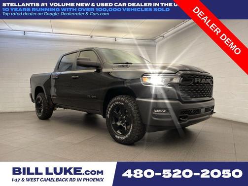 Diamond Black Crystal Pearlcoat 2026 RAM 1500 Warlock Crew Cab 4x4 5'7' Box
