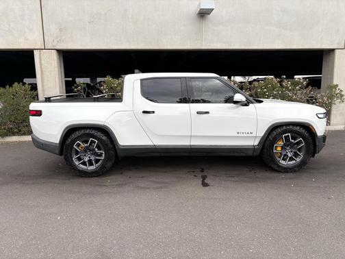 2022 Rivian R1T Launch Edition