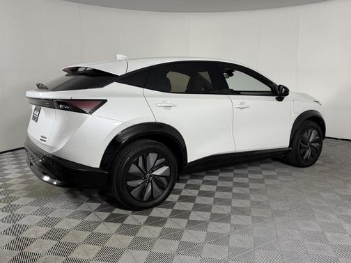 2024 Nissan ARIYA ENGAGE