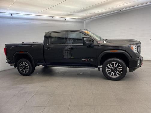 2022 GMC Sierra 2500 AT4