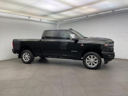 2025 RAM 2500 Laramie Crew Cab 4x4 6'4' Box