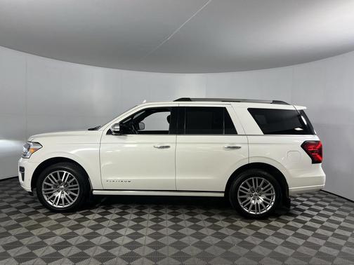 2024 Ford Expedition Platinum