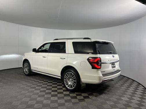 2024 Ford Expedition Platinum