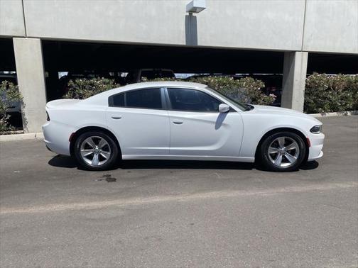 2015 Dodge Charger SE