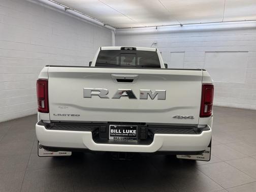 2026 RAM 3500 Limited