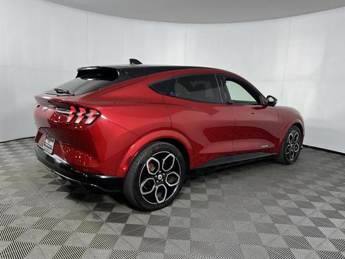 2022 Ford Mustang Mach-E GT