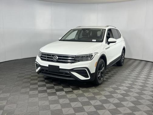 2024 Volkswagen Tiguan 2.0T SE 4MOTION
