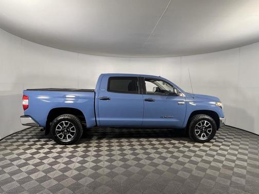 2019 Toyota Tundra SR5