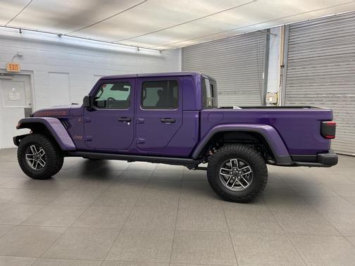 2026 Jeep Gladiator Mojave X 4x4