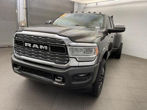 2020 RAM 3500 Limited Mega Cab 4x4 6'4' Box
