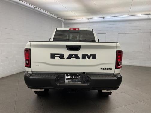 2025 RAM 2500 Tradesman Crew Cab 4x4 6'4' Box