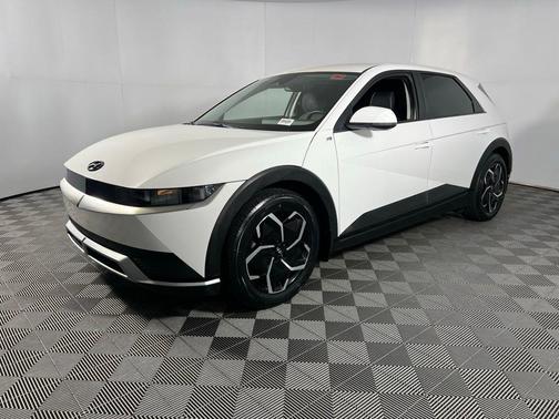 2022 Hyundai IONIQ 5 SEL