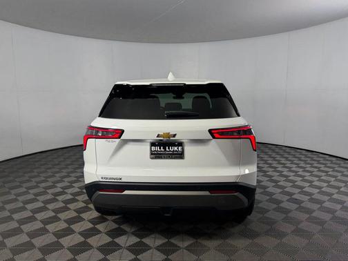 Summit White 2026 Chevrolet Equinox 1LT