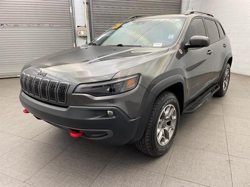 2021 Jeep Cherokee Trailhawk