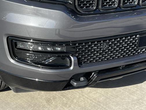 2024 Jeep Wagoneer Series II Carbide 4x4