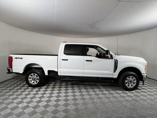 2023 Ford F-250 XLT