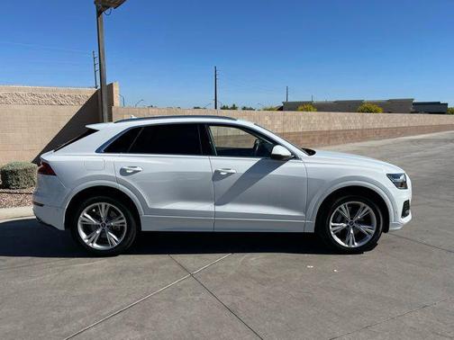 Carrara White 2023 Audi Q8 55 Premium Plus