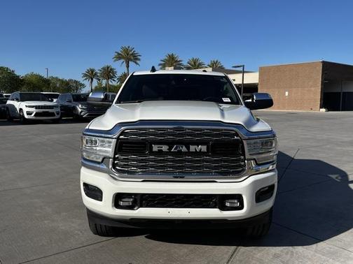 2020 RAM 2500 Limited Crew Cab 4X4 6'4' Box