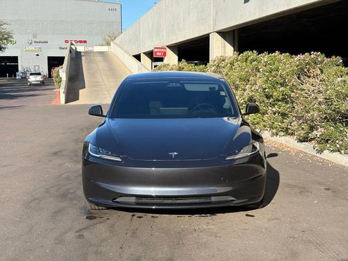 2025 Tesla Model 3 Long Range