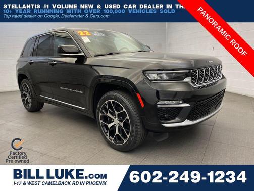 Diamond Black Crystal Pearlcoat 2022 Jeep Grand Cherokee Summit