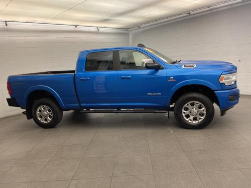 2021 RAM 2500 Laramie Crew Cab 4x4 6'4' Box