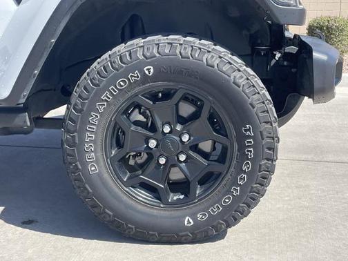 2022 Jeep Gladiator Willys 4x4