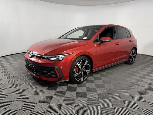 2025 Volkswagen Golf GTI 2.0T SE DSG
