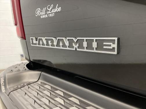 2025 RAM 3500 Laramie Crew Cab 4x4 8' Box