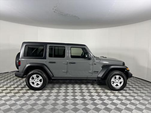 2022 Jeep Wrangler Unlimited Sport