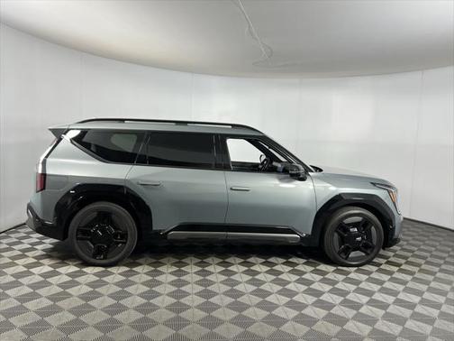 2024 Kia EV9 GT-Line