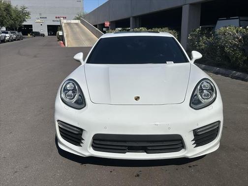 2015 Porsche Panamera Turbo