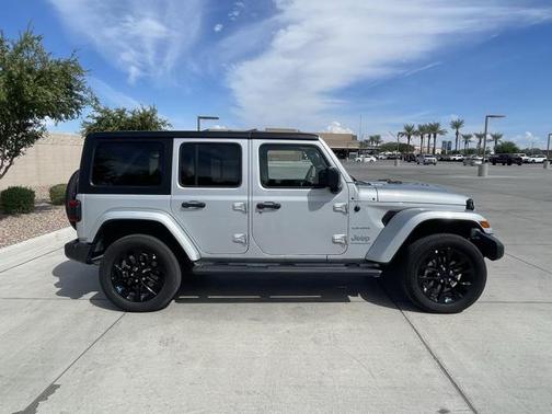2023 Jeep Wrangler 4xe Sahara