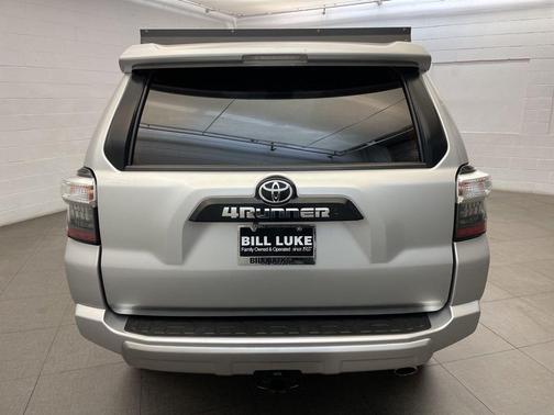 Classic Silver Metallic 2021 Toyota 4Runner TRD Off Road