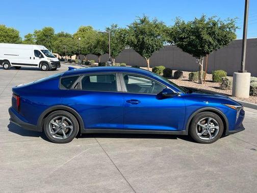 Deep Sea Blue 2025 Kia K4 LXS