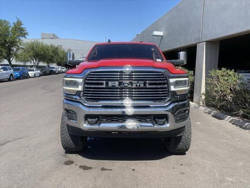 2022 RAM 2500 Laramie Crew Cab 4x4 6'4' Box