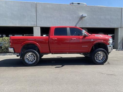 2022 RAM 2500 Laramie Crew Cab 4x4 6'4' Box