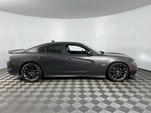 2022 Dodge Charger R/T Scat Pack