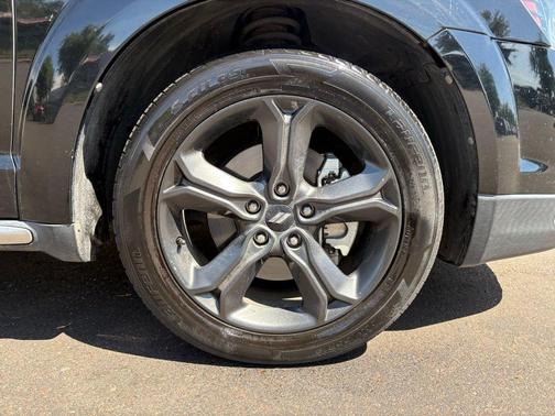 Pitch Black Clearcoat 2018 Dodge Journey Crossroad