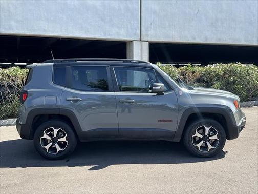 2021 Jeep Renegade Trailhawk