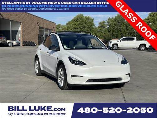 2022 Tesla Model Y Long Range Dual Motor All-Wheel Drive