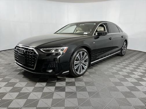 2023 Audi A8 L 55 TFSI quattro Tiptronic