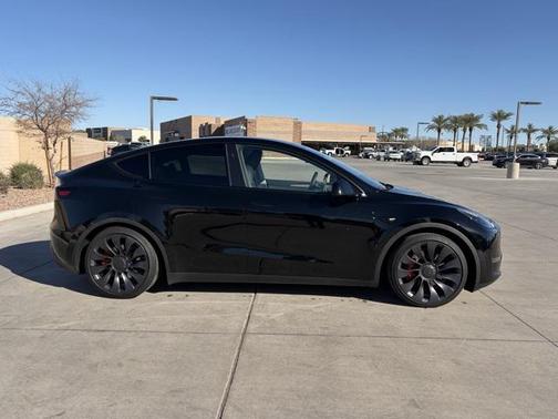 2024 Tesla Model Y Performance Dual Motor All-Wheel Drive