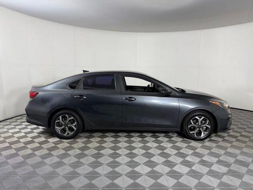 Gravity Grey 2019 Kia Forte LXS